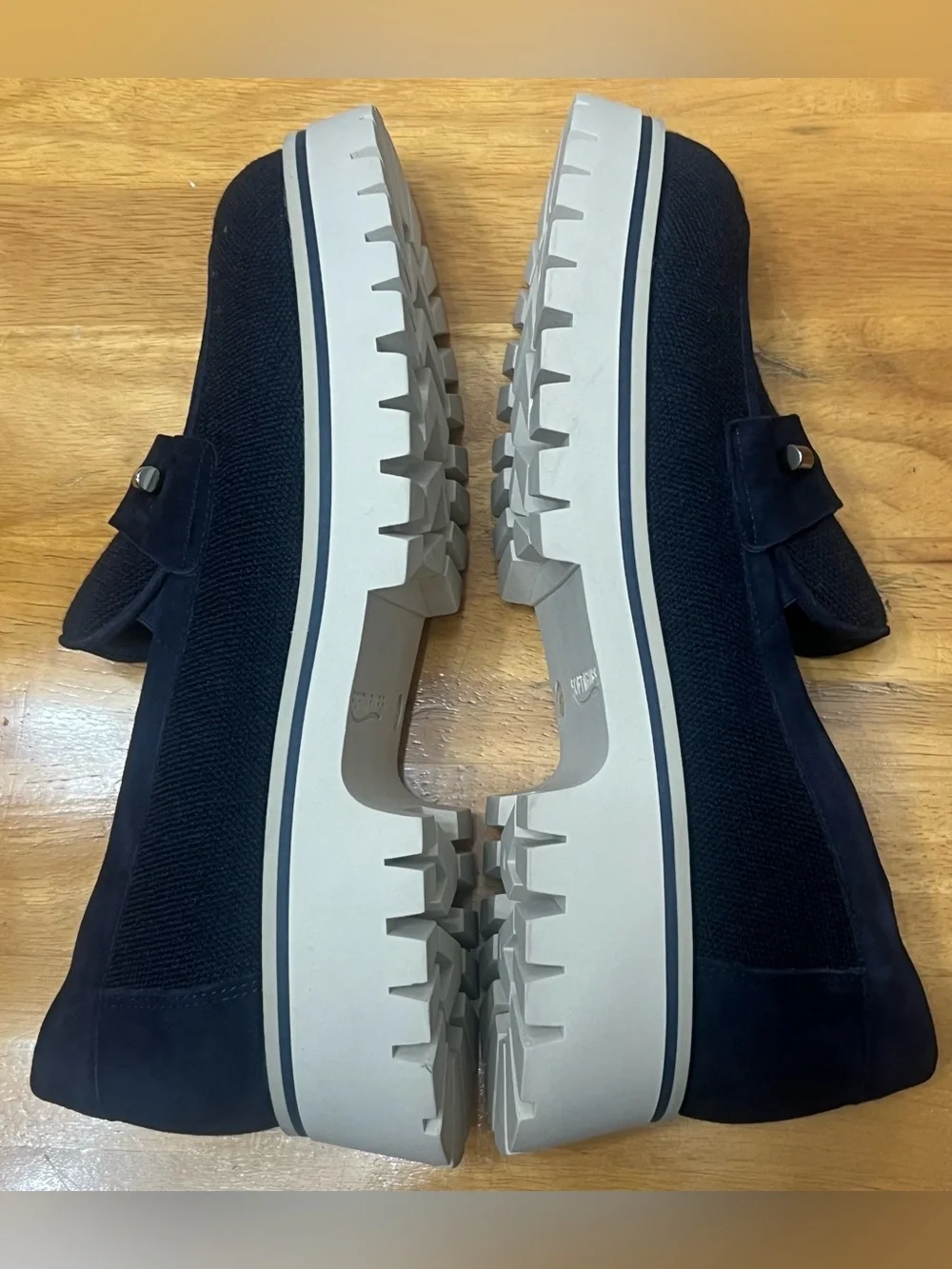 Softwaves Velinda Navy Suede & Mesh Arch Support Platform Loafer, Size 10.5.